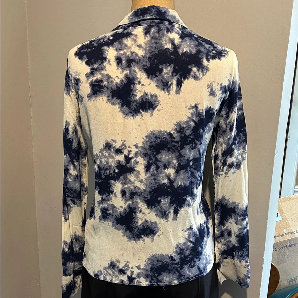 Reformation Blouse - Picture 2 of 9